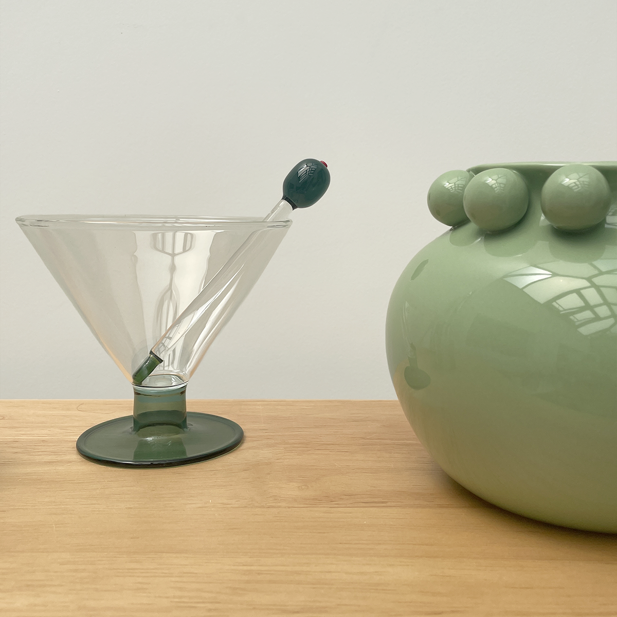 Set van 2 cocktailglazen - olijf