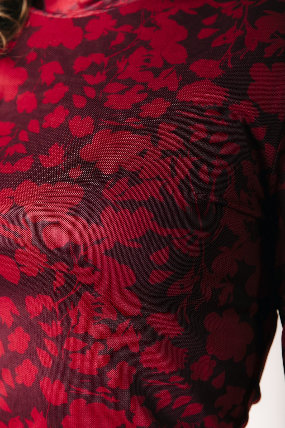 Colourful Rebel - Neyo Small Flower Mesh Turtleneck Top / Bordeaux
