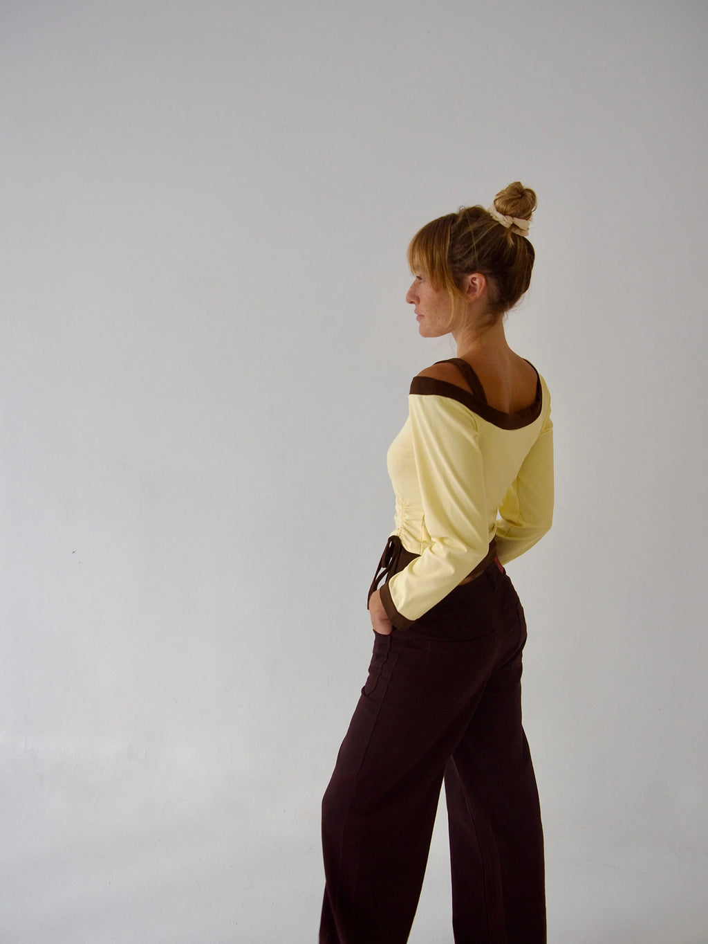 MindTraveler - Camila Top / Brown and Yellow