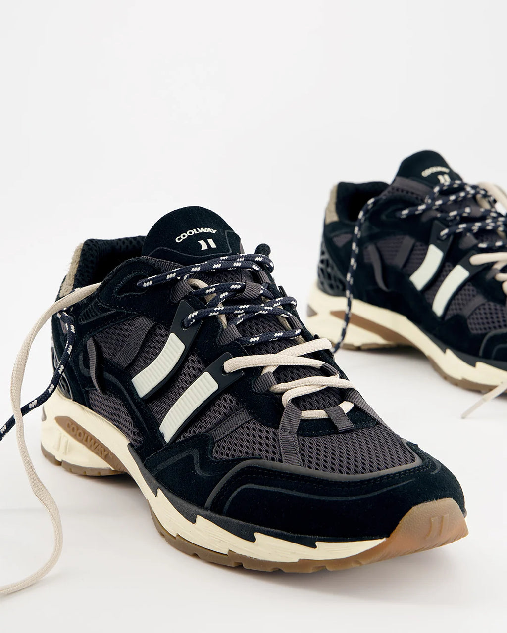 Coolway - 2003 Oasis Run / Black
