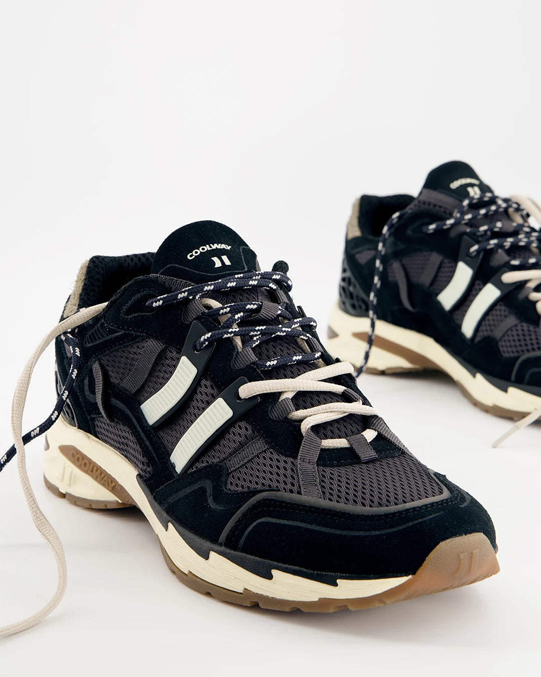 Coolway - 2003 Oasis Run / Black