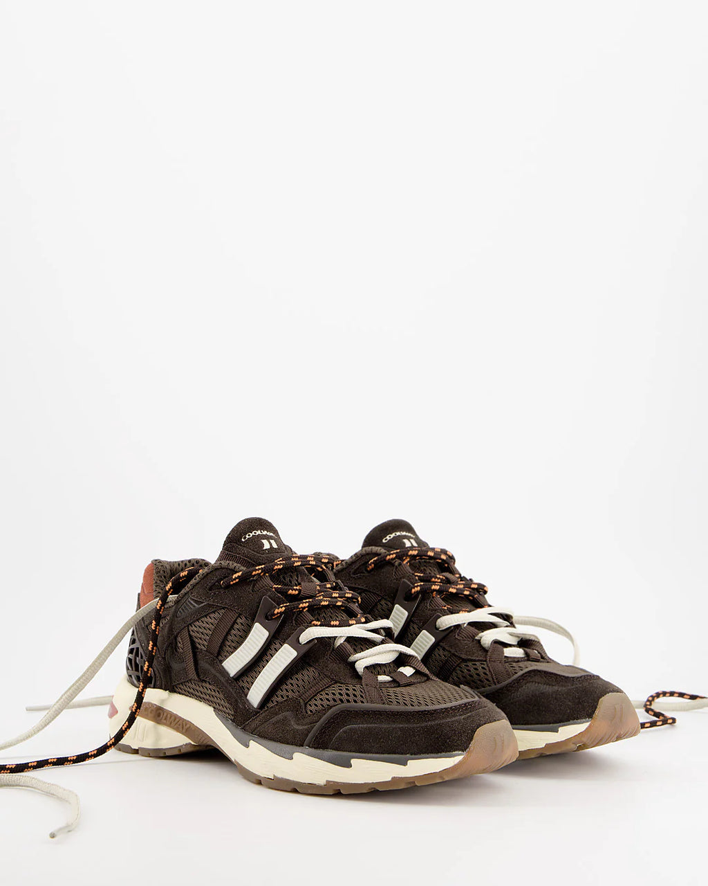 Coolway - 2003 Oasis Run / Dark Cocoa