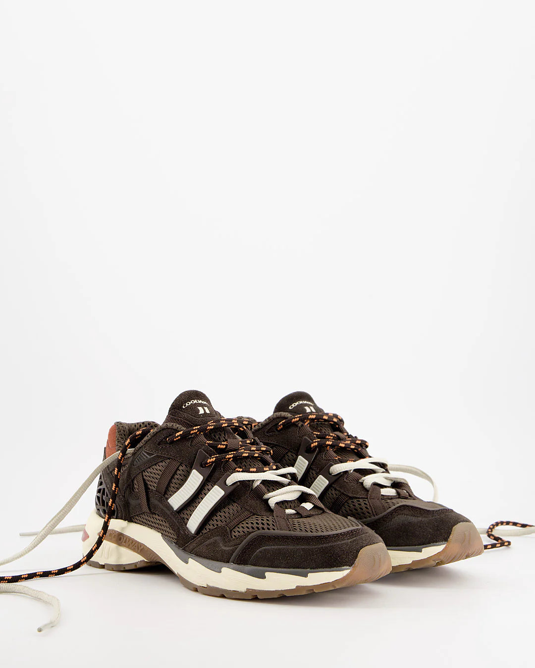 Coolway - 2003 Oasis Run / Dark Cocoa