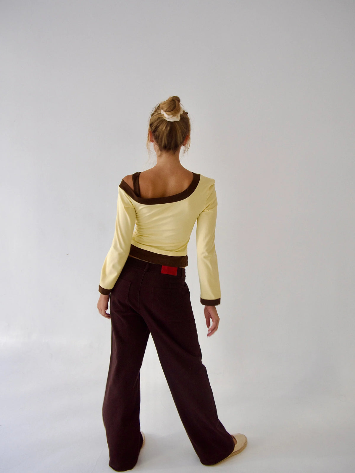 MindTraveler - Camila Top / Brown and Yellow