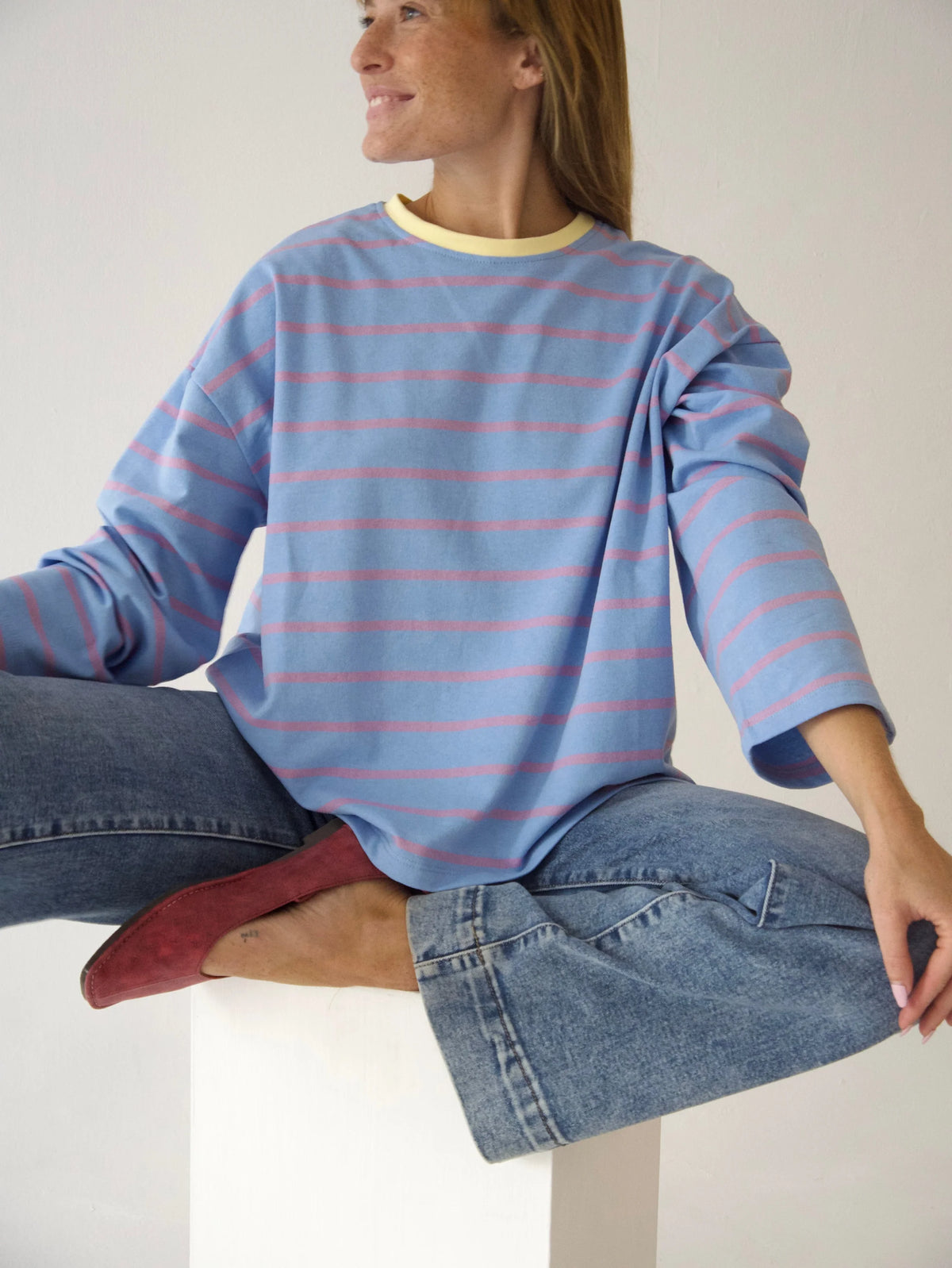 MindTraveler - Míriam Long Sleeve T-shirt / Lavender Light Blue