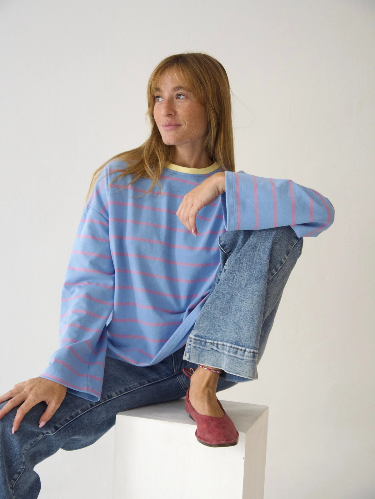 MindTraveler - Míriam Long Sleeve T-shirt / Lavender Light Blue