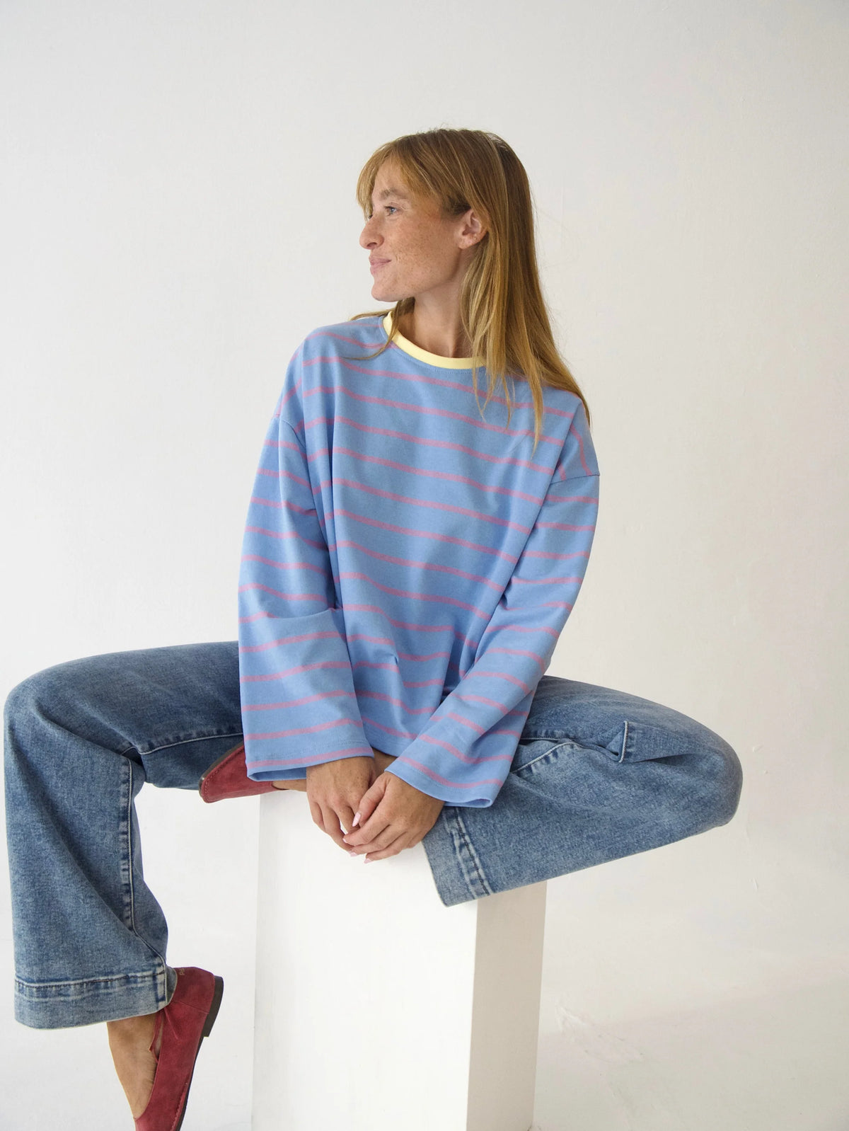 MindTraveler - Míriam Long Sleeve T-shirt / Lavender Light Blue