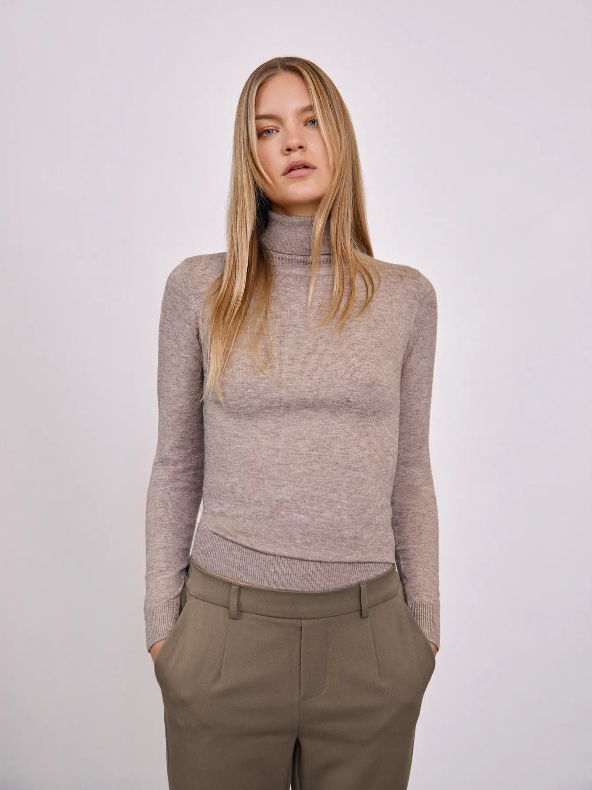 Object - Thess Rollneck / Desert Taupe Melange