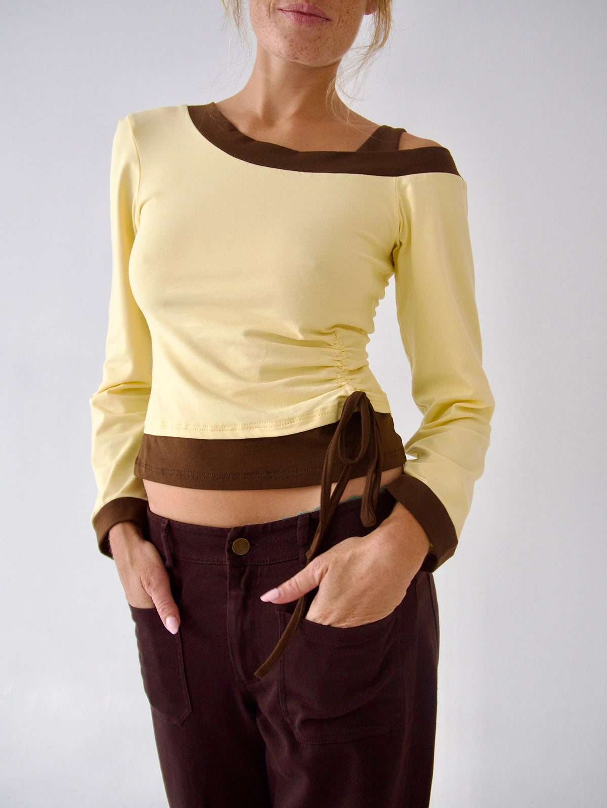 MindTraveler - Camila Top / Brown and Yellow