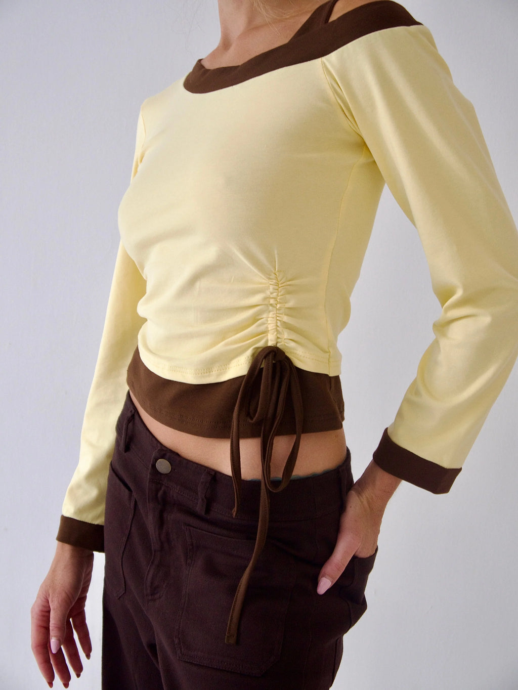 MindTraveler - Camila Top / Brown and Yellow