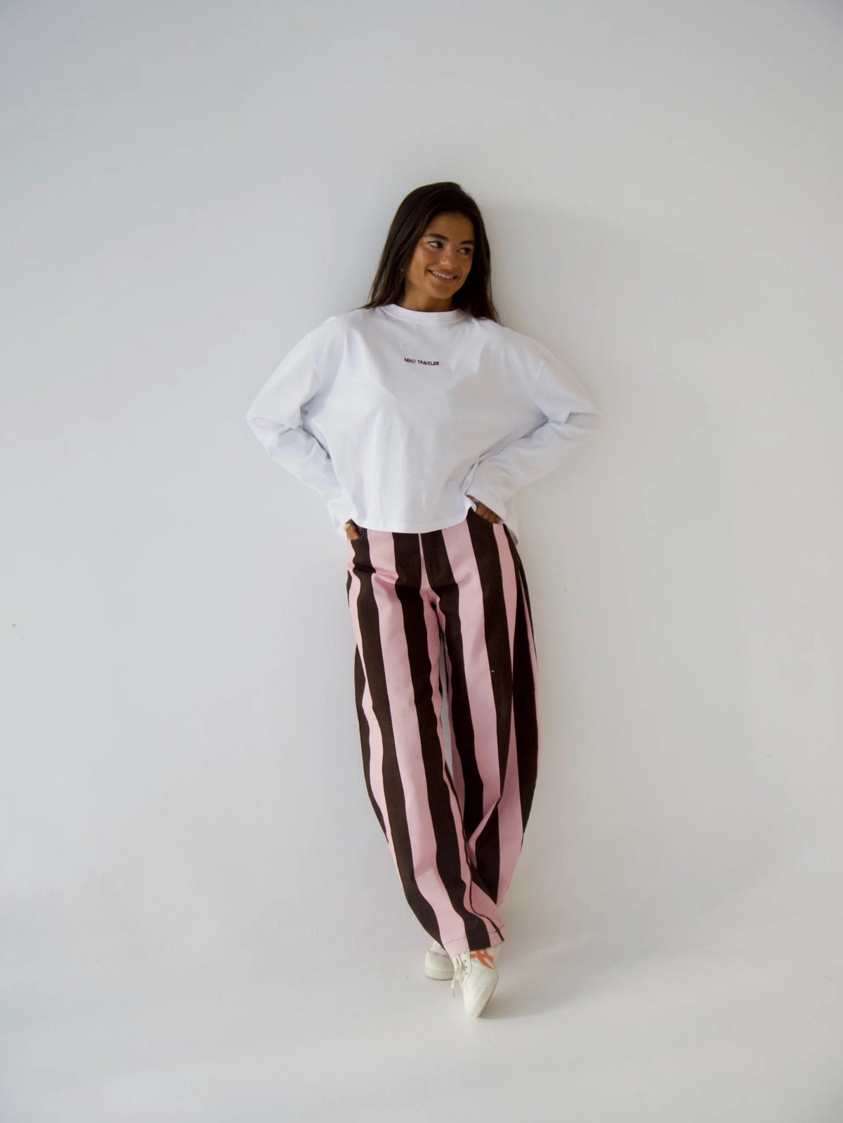MindTraveler - Clarissa Jeans / Brown and Pink