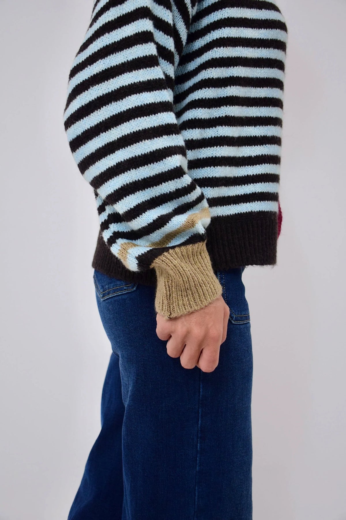 MindTraveler - Tessa Cardigan / Light Blue and Brown