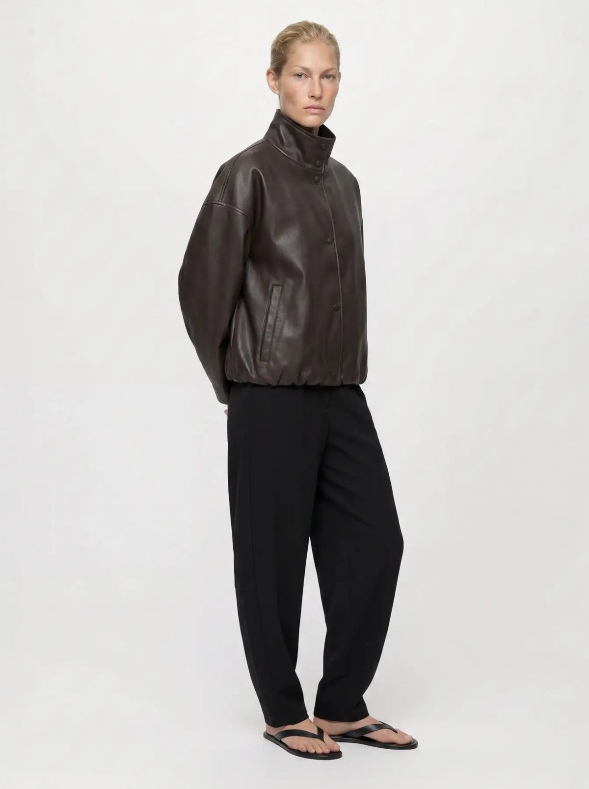 Object - Liva Bomber Jacket / Seal Brown